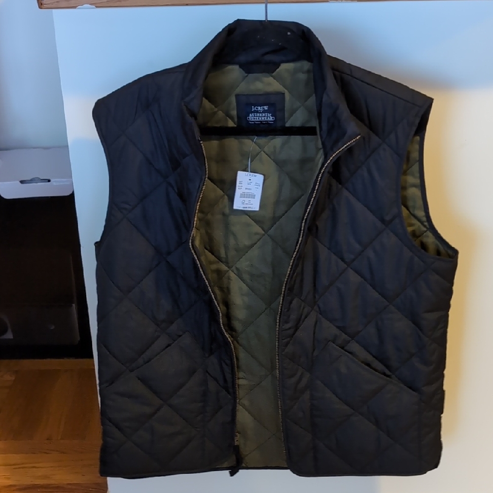 J. Crew Men's Dark Quilted Vest